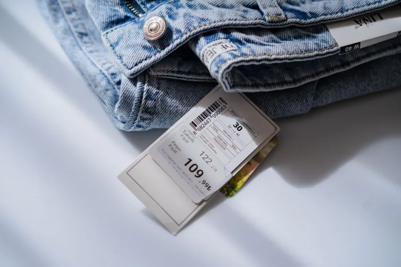 That 'Lowest Price Guaranteed' Badge Is Doing a Lot of Heavy Lifting — And Not Always for You